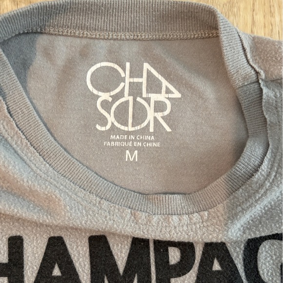 Chaser "Champagne Loves Me." Pullover Top Women's Cozy Sweatshirt Size M - Picture 7 of 8